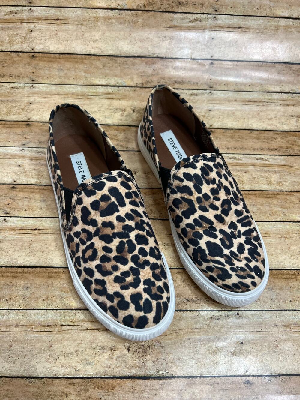 Steve Madden Women's Safary Leopard Print Slip On Sneaker Size 8M